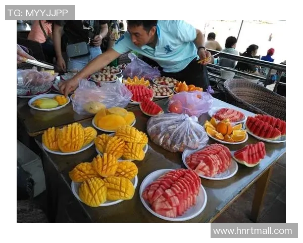 丰盛多彩：水果大餐，搭配创意，让你品尝不一样的味蕾享受