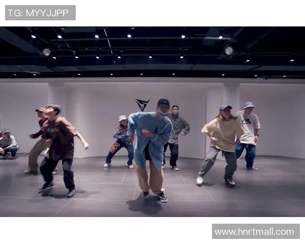 赛后分析:北京街舞队与西安街舞队的精彩对决与力量碰撞